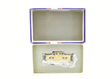 Load image into Gallery viewer, HO Brass NJ Custom Brass - RDG - Reading Wood Caboose