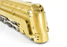 Load image into Gallery viewer, HO Brass NPP - Nickel Plate Products C&NW - Chicago & Northwestern Class E-4 4-6-4 Streamlined