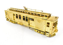 Load image into Gallery viewer, HO Brass Suydam PE - Pacific Electric Golden Gate RPO Railway Post Office Car