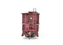 Load image into Gallery viewer, HO Brass PSC - Precision Scale Co. SP - Southern Pacific C-30-4 Bay Window Caboose CP