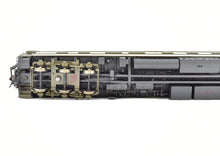 Load image into Gallery viewer, HO Brass CON W&R Enterprises NP - Northern Pacific Business Car #1 Version 1 Painted Pullman Green