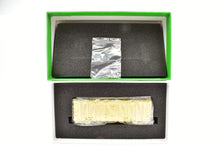 Load image into Gallery viewer, HO Brass OMI - Overland Models, Inc. WAB - Wabash Auto Boxcar