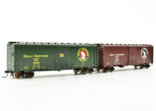 Load image into Gallery viewer, HO Brass PSC - Precision Scale Co. GN - Great Northern 40' Single Door Boxcars x2 - NO BOXES