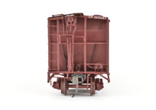 Load image into Gallery viewer, HO Brass OMI - Overland Models, Inc. CPR - Canadian Pacific Slab Side Covered Hopper Custom Painted WRONG BOX