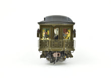 Load image into Gallery viewer, HO Brass CON W&R Enterprises NP - Northern Pacific Business Car #1 Version 1 Painted Pullman Green