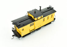 Load image into Gallery viewer, HO Brass Shoreham Shops DM&IR Long Caboose With Side Door, Factory Painted #C-10