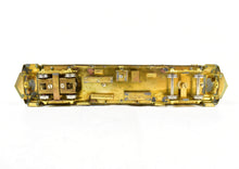 Load image into Gallery viewer, HO Brass Suydam PE - Pacific Electric Golden Gate RPO Railway Post Office Car