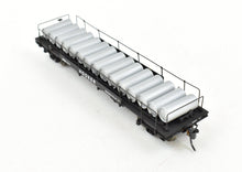Load image into Gallery viewer, HO Brass MTS Imports HOKX - Hooker Chemicals ACF Chlorine Cylinder Tank Car Pro-Painted