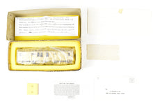 Load image into Gallery viewer, HO Brass Suydam PE - Pacific Electric Golden Gate RPO Railway Post Office Car