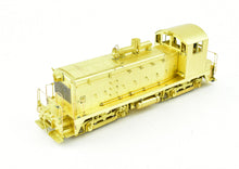 Load image into Gallery viewer, HO Brass OMI - Overland Models Inc. Milw - Milwaukee Road NW-2