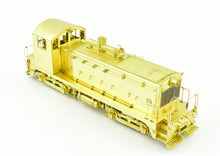 Load image into Gallery viewer, HO Brass OMI - Overland Models Inc. Milw - Milwaukee Road NW-2
