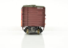 Load image into Gallery viewer, HO Brass Railway Classics MILW - Milwaukee Road 50' Passenger Express Boxcar Factory Painted #936