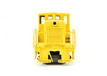 Load image into Gallery viewer, HO Brass CON W&R Enterprises Various Roads General Electric 44-Ton Diesel Phase III CP Yellow