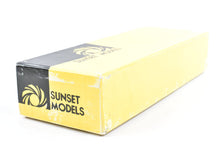 Load image into Gallery viewer, HO Brass Sunset Models Various Roads EMD E7B Unit Prestige Series
