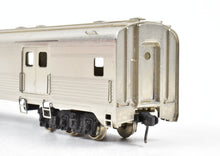 Load image into Gallery viewer, HO Brass Soho SP - Southern Pacific #5005 Baggage Mail Factory Plated