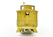 Load image into Gallery viewer, HO Brass Oriental Limited CB&Q - Burlington Route NE-1 - Wood Caboose - 28ft' - 3-Window Version