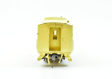 Load image into Gallery viewer, HO Brass Pecos River Brass ATSF - Santa Fe Heavyweight #809-844 Partitioned Coach