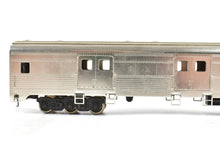 Load image into Gallery viewer, HO Brass Soho SP - Southern Pacific #5005 Baggage Mail Factory Plated