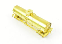 Load image into Gallery viewer, HO Brass OMI - Overland Models, Inc. Various Roads GATX 10,000 Gallon Insulated Single Dome