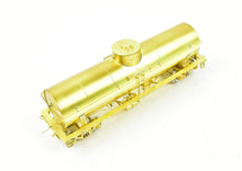 Load image into Gallery viewer, HO Brass OMI - Overland Models, Inc. Various Roads GATX 10,000 Gallon Insulated Single Dome
