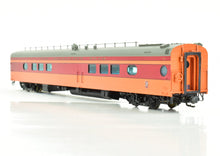 Load image into Gallery viewer, HO Brass Railway Classics MILW - Milwaukee Road Diner Tap Lounge Factory Painted #167