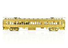 Load image into Gallery viewer, HO Brass Suydam PE - Pacific Electric Blimp 71' Coach Powered