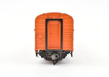 Load image into Gallery viewer, HO Brass Railway Classics MILW - Milwaukee Road Mail Express Car Factory Painted #1213