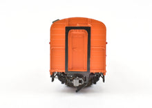 Load image into Gallery viewer, HO Brass Railway Classics MILW - Milwaukee Road Mail Express Car Factory Painted #1213