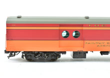Load image into Gallery viewer, HO Brass Railway Classics MILW - Milwaukee Road Mail Express Car Factory Painted #1213