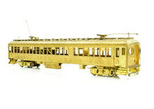 Load image into Gallery viewer, HO Brass Suydam PE - Pacific Electric Blimp 71' Coach Powered