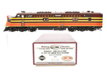 Load image into Gallery viewer, HO Brass CON Railway Classics IC - Illinois Central EMD E6 A-Unit "City of Miami" 1943 Scheme FP #4000
