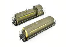 Load image into Gallery viewer, HO Brass Trains Inc. CNR - Canadian National Railway EMD TR-6 1600 HP "Cow and Calf" Unit Diesel Set