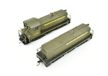 Load image into Gallery viewer, HO Brass Trains Inc. CNR - Canadian National Railway EMD TR-6 1600 HP "Cow and Calf" Unit Diesel Set