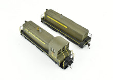 Load image into Gallery viewer, HO Brass Trains Inc. CNR - Canadian National Railway EMD TR-6 1600 HP "Cow and Calf" Unit Diesel Set
