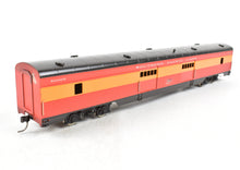 Load image into Gallery viewer, HO Brass Soho T&NO - Texas & New Orleans "Sunbeam" Baggage Corrugated Side Custom Painted