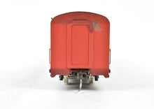 Load image into Gallery viewer, HO Brass Soho T&NO - Texas & New Orleans "Sunbeam" Baggage Corrugated Side Custom Painted