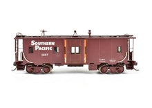 Load image into Gallery viewer, HO Brass Balboa SP - Southern Pacific Bay Window Caboose Custom Painted