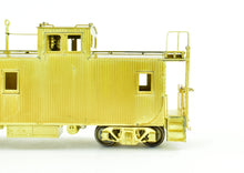 Load image into Gallery viewer, HO Brass OMI - Overland Models, Inc. GN - Great Northern 30' Wood Caboose Factory New