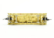 Load image into Gallery viewer, HO Brass Oriental Limited GN - Great Northern Water Car (Aux Tender X-927, X-928 & X-929)