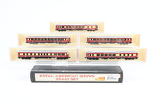 Load image into Gallery viewer, N Micro-Trains Line Various Roads Royal American Shows Trains Set 5-Pack
