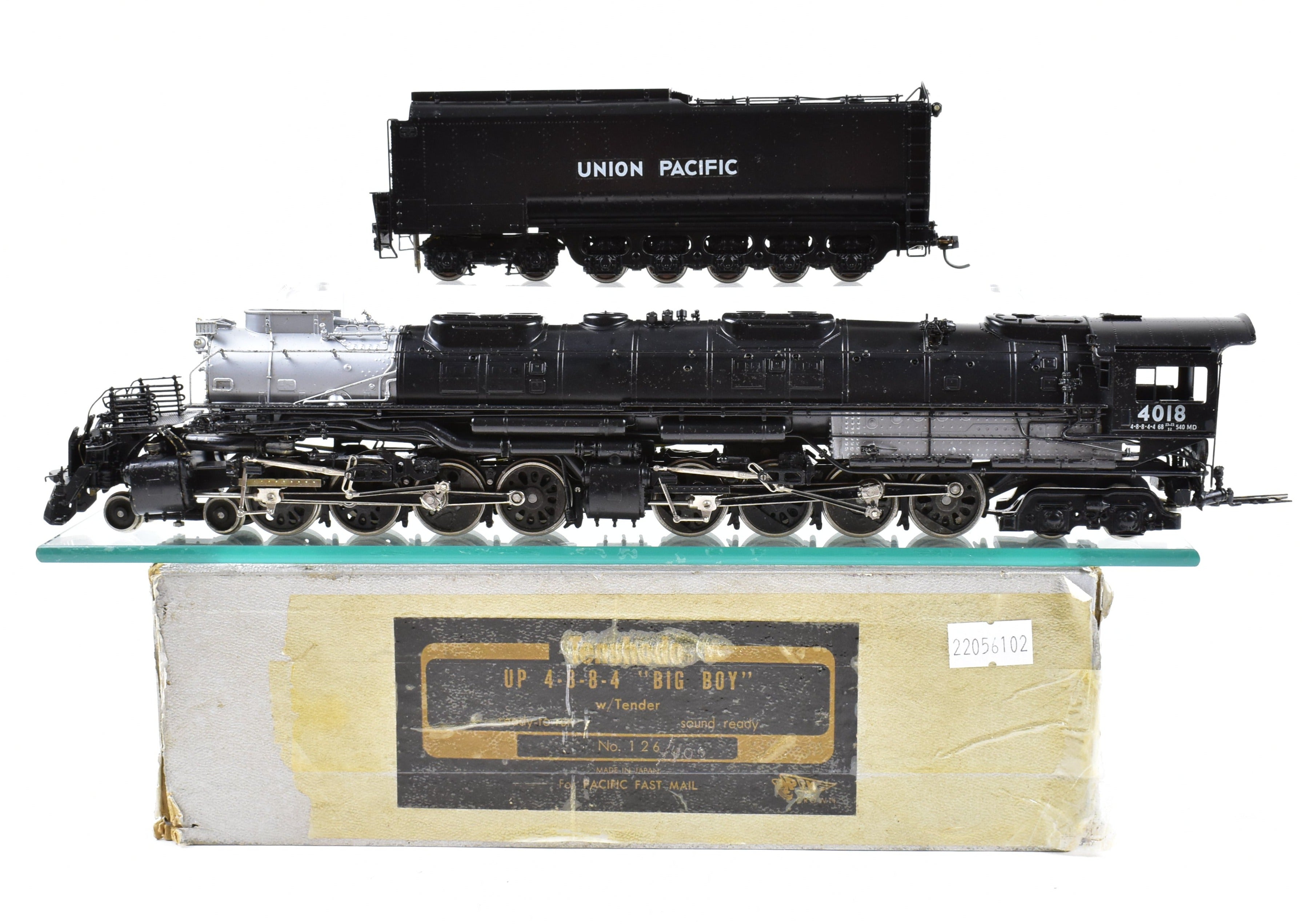 天賞堂 UP 4-8-8-4 BIG BOY w/Tender No.126