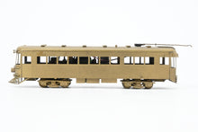 Load image into Gallery viewer, HO Brass Hallmark Models C&amp;LE - Cincinnati &amp; Lake Erie Trolley Car "Red Devil”
