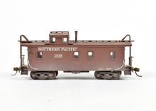 Load image into Gallery viewer, HO Brass Balboa SP - Southern Pacific C30-1 Wood Caboose Custom Painted
