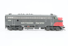 Load image into Gallery viewer, HO Athearn Genesis SP - Southern Pacific EMD FP7A Passenger FP #6452 w/ LED Lighting
