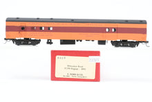 Load image into Gallery viewer, HO Brass Soho MILW - Milwaukee Road #1208 Baggage-RPO Custom Painted

