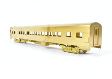 Load image into Gallery viewer, HO Brass Oriental Limited NP - Northern Pacific North Coast Limited 56-Seat Coach #301 w/o Skirts
