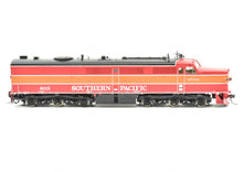 Load image into Gallery viewer, HO Brass Union Terminal Imports - SP - Southern Pacific - Alco PA-1 &quot;Daylight Scheme&quot; FP  #6013
