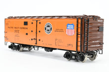 Load image into Gallery viewer, HO Brass CON CIL - Challenger Imports PFE - Pacific Fruit Express R-40-25 Refrigerator Car FP #2117

