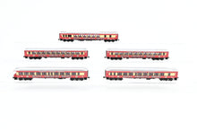Load image into Gallery viewer, N Micro-Trains Line Various Roads Royal American Shows Trains Set 5-Pack
