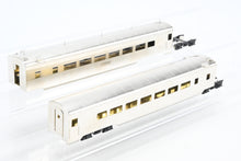 Load image into Gallery viewer, HO Brass Soho SP - Southern Pacific 134’ Articulated Coach Corrugated Side
